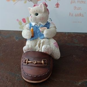 Calico Kittens "It's a Challenge to Follow Your Footsteps"